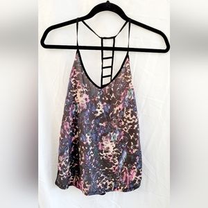 Lululemon Black /Multicolor Ladder Back Floral Sport  Athletic Tank Top S/M Read